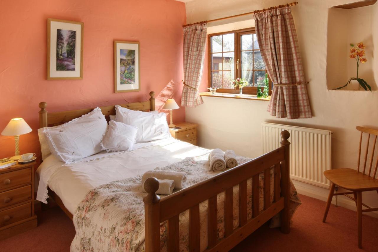 Croft Farm & Celtic Cottages Cardigan Esterno foto