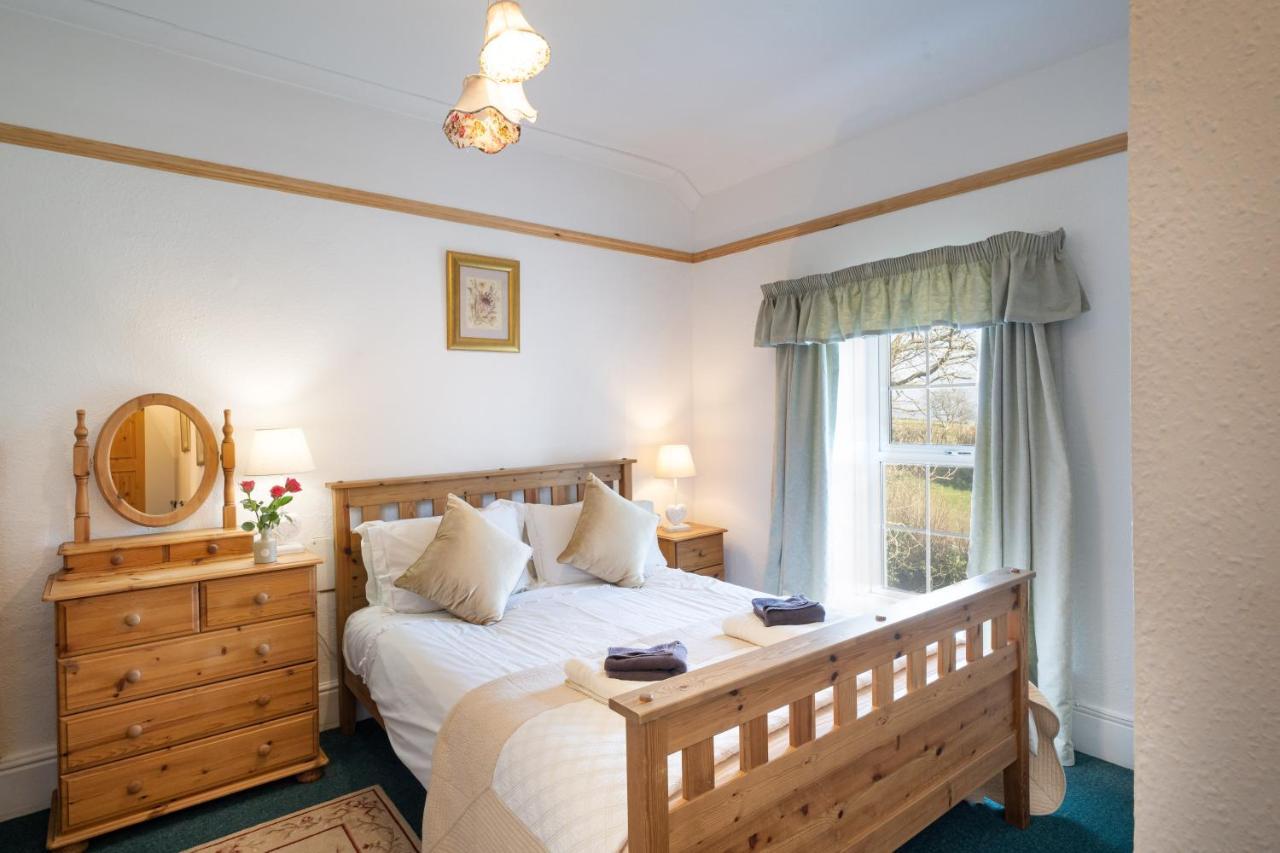 Croft Farm & Celtic Cottages Cardigan Esterno foto